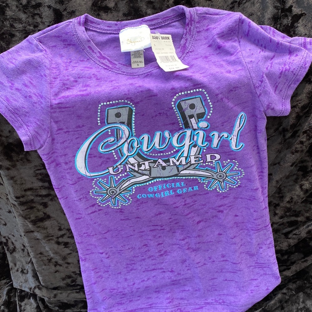Cowgirl T w/rhinestones.  Girls size S.  With tags